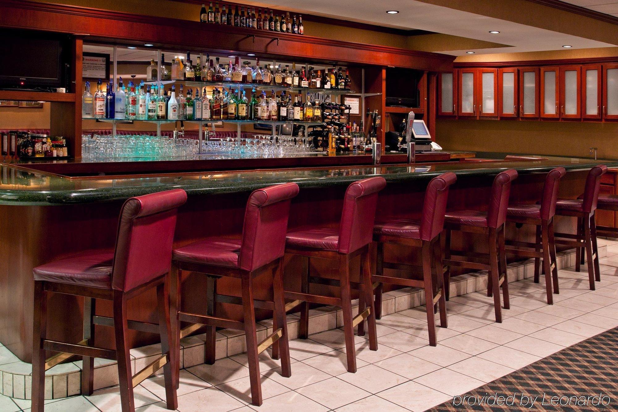 Four Points By Sheraton Cleveland Airport Ngoại thất bức ảnh