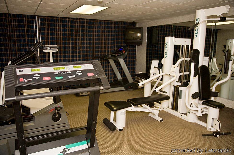 Four Points By Sheraton Cleveland Airport Ngoại thất bức ảnh